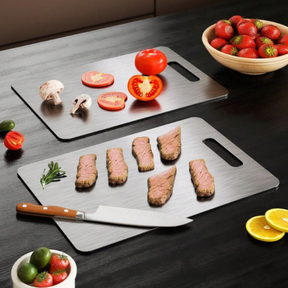 Katori Titanium Cutting Board feature