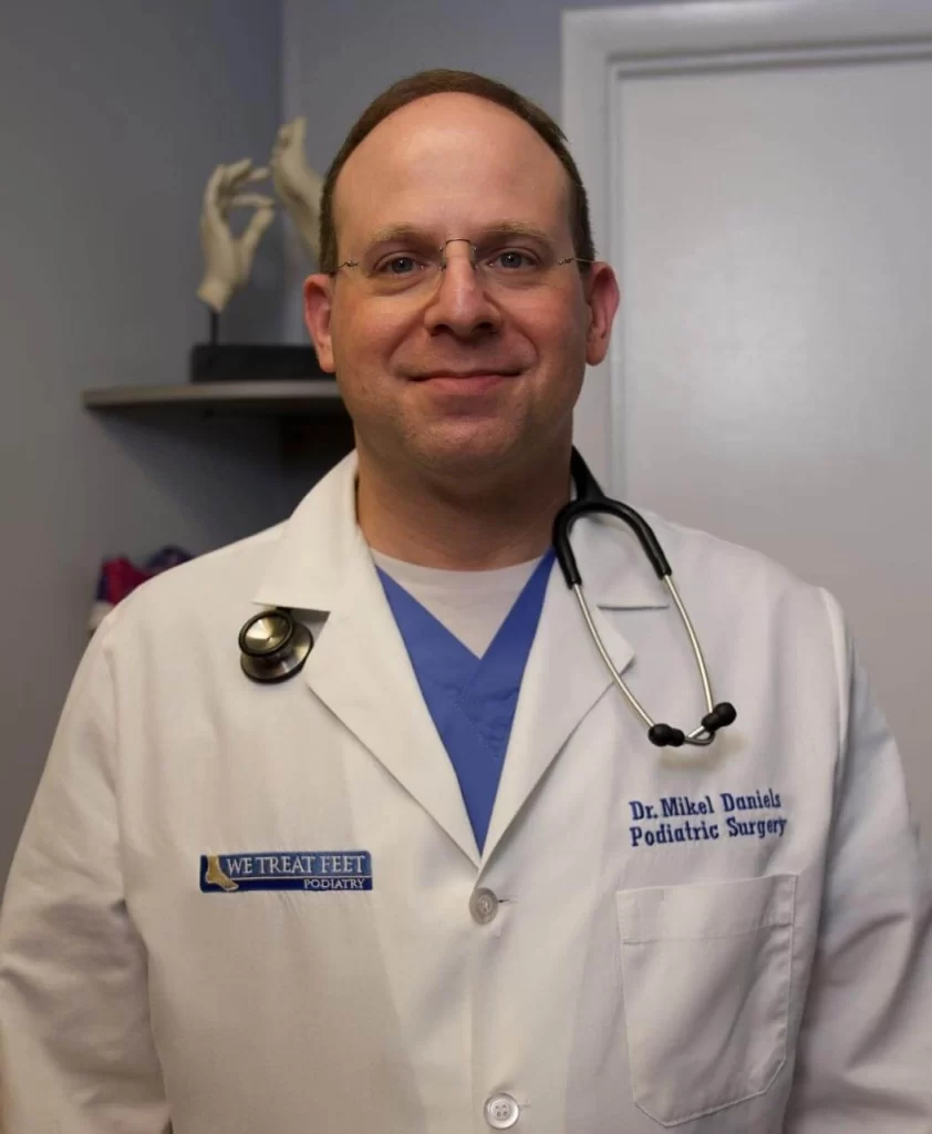 Nail Refresh scientist