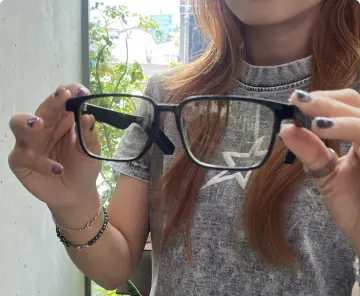 NeuroView AI Glasses — Olivia R.