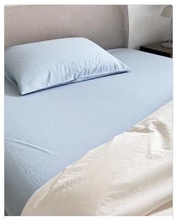 Velin Grounding Bed Sheets Customer 2 (1)
